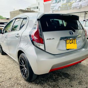 Toyota Aqua 2015 - Image 3