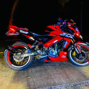 Bajaj Pulsar NS200 2017 - Image 2