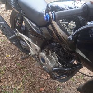 Bajaj Pulsar 180 2011 - Image 3
