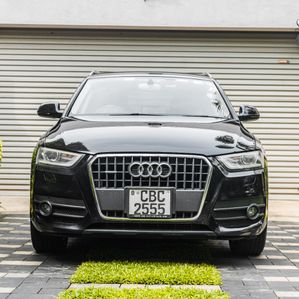 Audi Q3 2L 2013 - Image 2