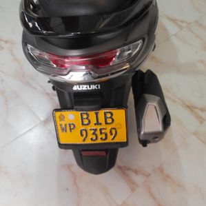 Suzuki Burgman 125 2019 - Image 2
