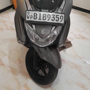 Suzuki Burgman 125 2019 - Image 3