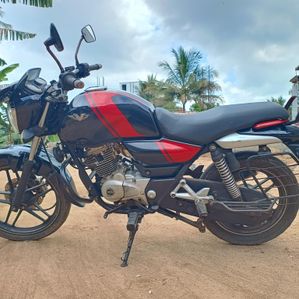 Bajaj V15 2016 - Image 3