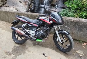 Bajaj Pulsar 180 2008