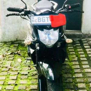 Yamaha FZ 25 2018 - Image 2