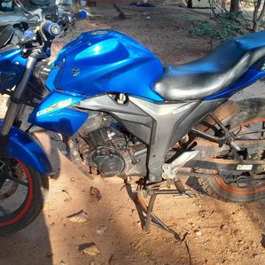 Suzuki Gixxer 2016 - Image 2
