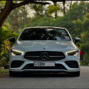 Mercedes Benz CLA 180 AMG Premium Plus 2020 - Image 2