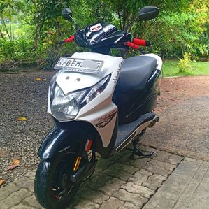 Honda Dio 2016 - Image 2