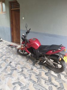 Yamaha FZ 2011