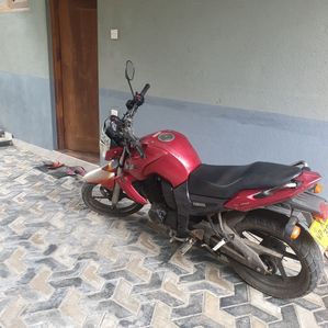 Yamaha FZ 2011 - Image 2
