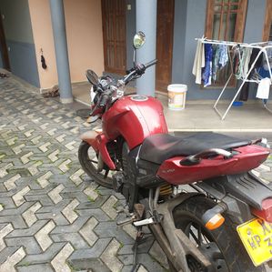 Yamaha FZ 2011 - Image 3