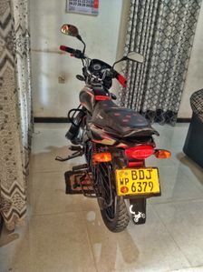 Bajaj Platina 2015