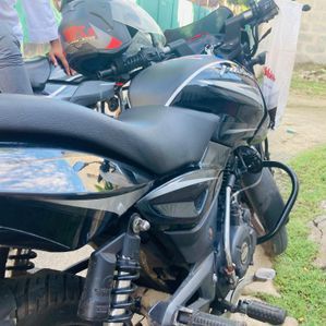 Bajaj Pulsar 150 2014 - Image 2