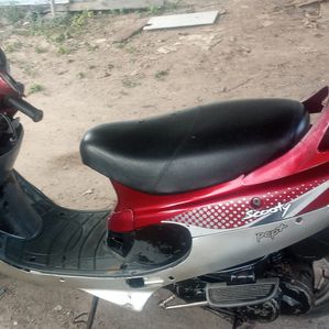 Scooty pep+ 2012 - Image 2