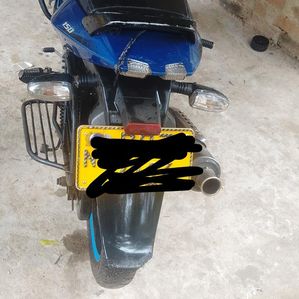 Bajaj Pulsar 150 2015 - Image 2