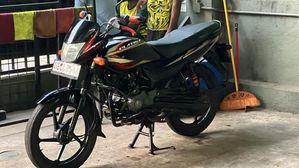 Bajaj Platina 100 2016