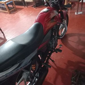 Bajaj Platina 2011 - Image 3