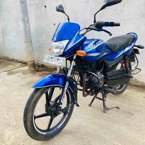 Bajaj Platina 100 2016 - Image 2