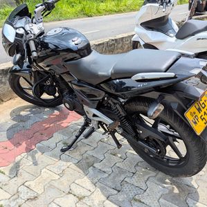 Bajaj Pulsar 180 2011 - Image 3