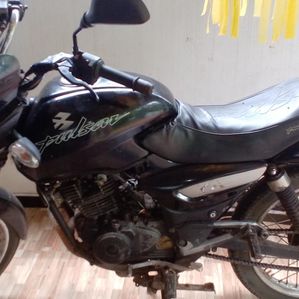 Bajaj Pulsar 150 2003 - Image 2