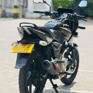 Bajaj Pulsar 150 2017 - Image 2