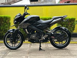 Bajaj Pulsar NS200 2019