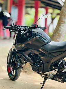 Yamaha FZ 2020