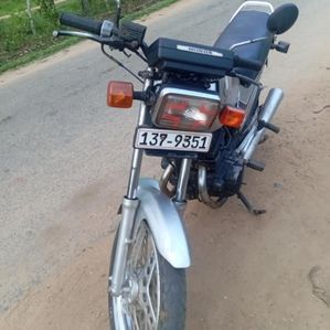 Honda CB 125 2005 - Image 2