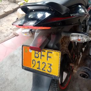 Bajaj Pulsar 150 2017 - Image 3
