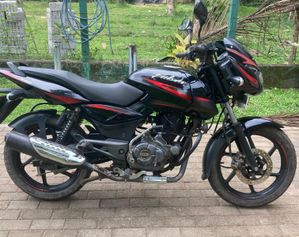 Bajaj Pulsar 150 2017