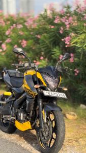 Bajaj Pulsar NS200 2020