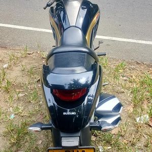 Suzuki Intruder 152 cc 2019 - Image 2