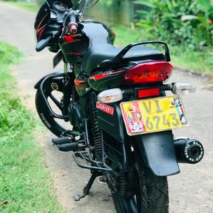 Bajaj Discover 2010 - Image 2