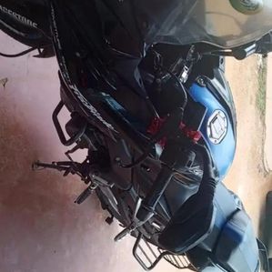 Bajaj Pulsar AS 150 2016 - Image 2