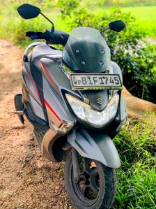 Suzuki Burgman 2020
