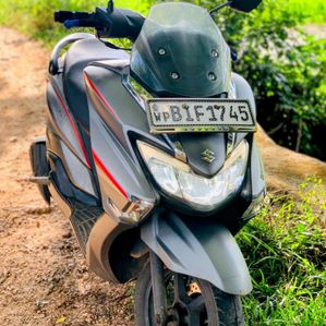 Suzuki Burgman 2020 - Image 2