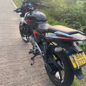 Bajaj Pulsar 180 2014 - Image 2