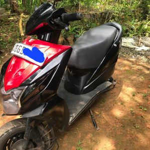 Honda Dio 2017 - Image 2