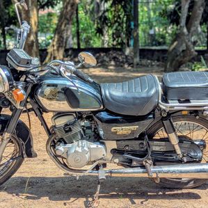 Honda CD 125 1992 - Image 2