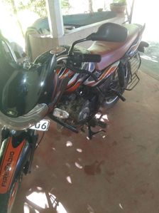 Bajaj Discover 2012