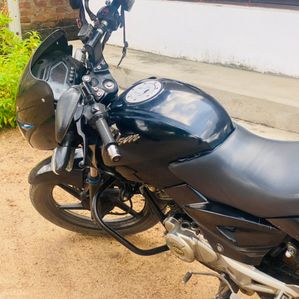 Bajaj Pulsar 150 2014 - Image 2