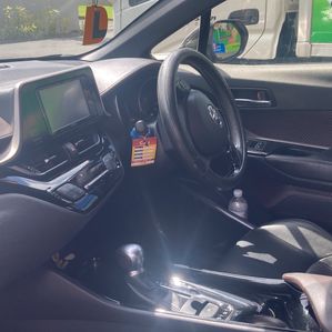 Toyota CHR NGX50 2017 - Image 2