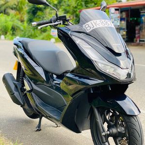 Honda PCX 2024 - Image 2