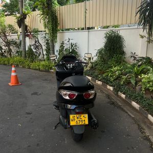 Honda Forza 2011 - Image 3