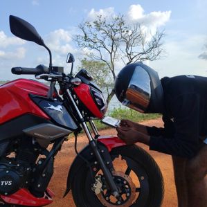 TVS Raider 125 2025 - Image 2