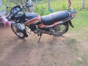 TVS Victor 2005