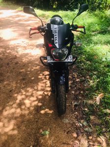 Bajaj Pulsar 180 2009