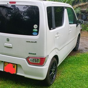 Suzuki Wagon R fx 2017 - Image 3