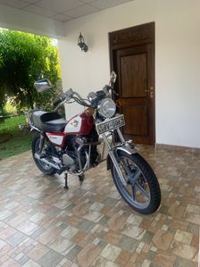 Honda CM Custom 2002