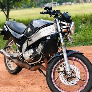 Yamaha TZR 1991 - Image 2